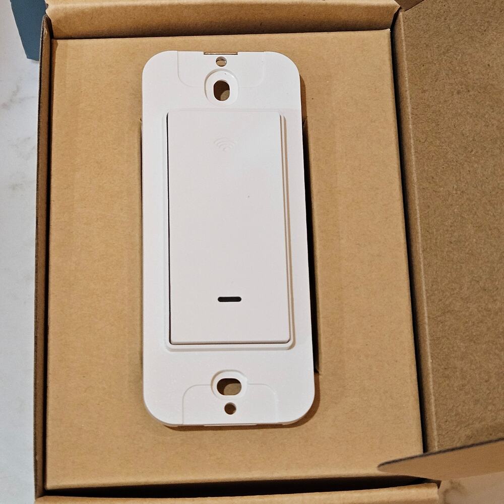 Gosuna NWOT 3-Way Smart Wi-Fi Light Switch